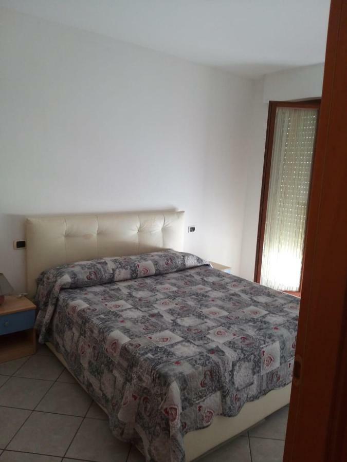 Stella 1 Apartment Roseto Degli Abruzzi Exterior photo