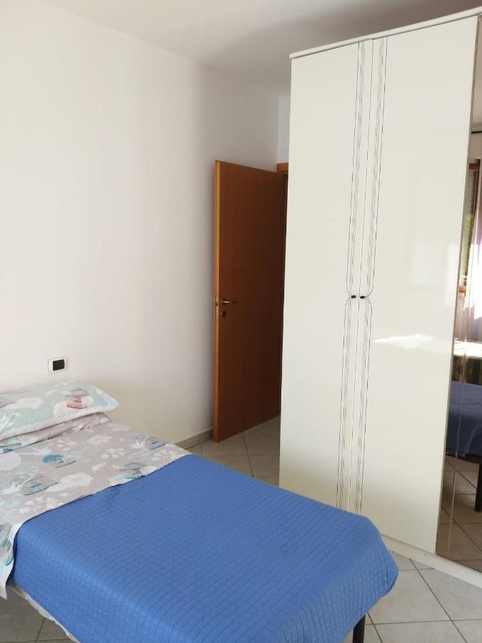 Stella 1 Apartment Roseto Degli Abruzzi Exterior photo